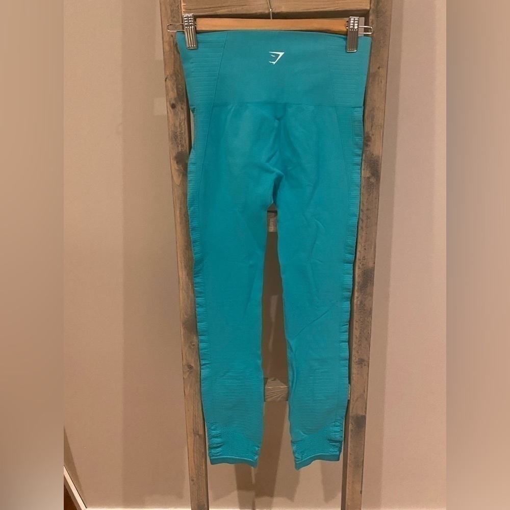 GYMSHARK seamless teal cutout leggings - Picture 2 of 7